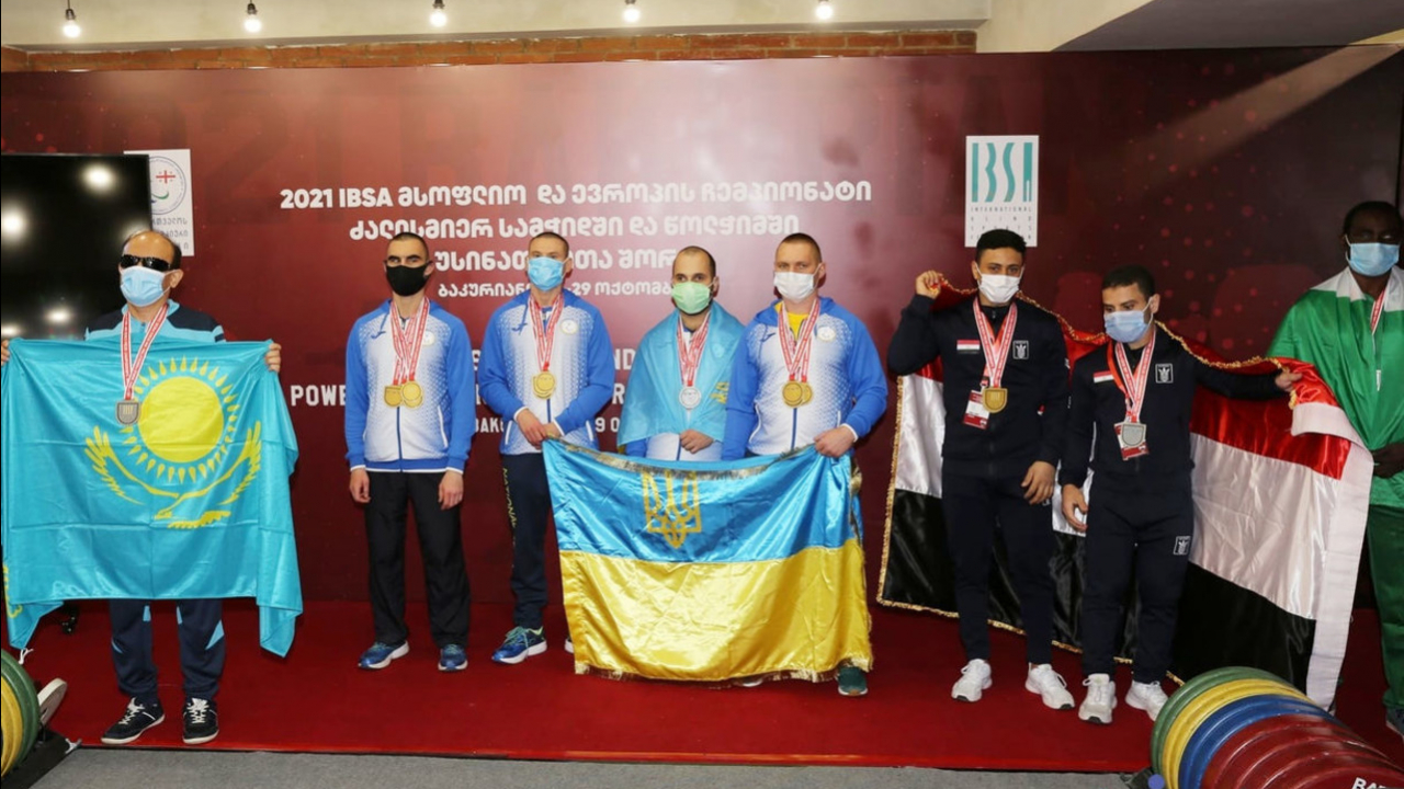Вітаємо мелітопольського спортсмена з перемогами на міжнародному помості!