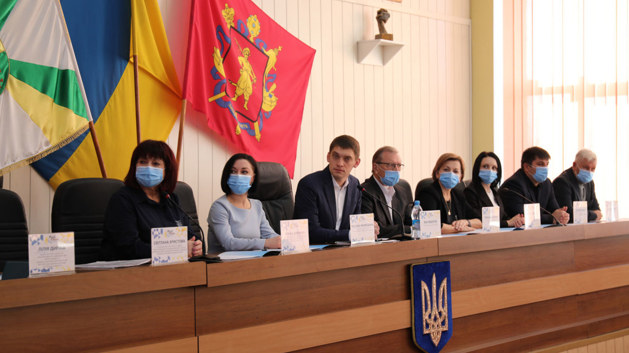 Виконком затвердив Порядок організації сезонної торгівлі хвойними деревами на території міста