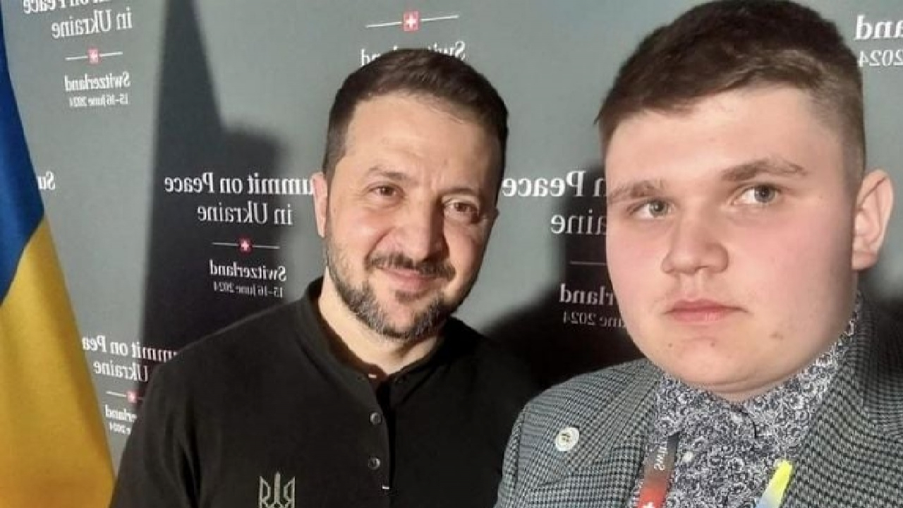 «Мене змушували відмивати камери після тортур»: мелітополець розповів британському виданню про полон і надію стати дипломатом