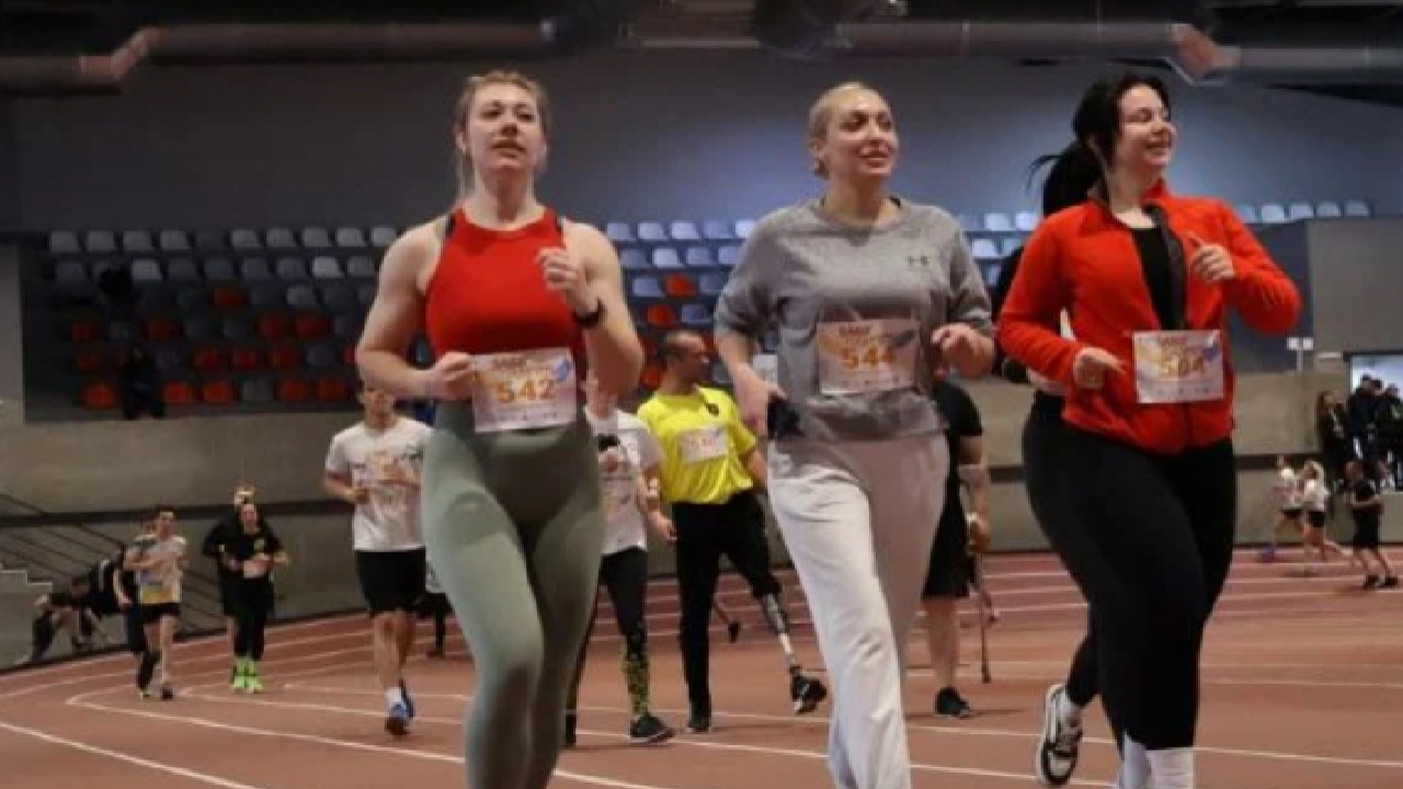 Мелітополь на забігу пам&rsquo;яті: у Запоріжжі вшанували поліцейських, які віддали життя за Україну