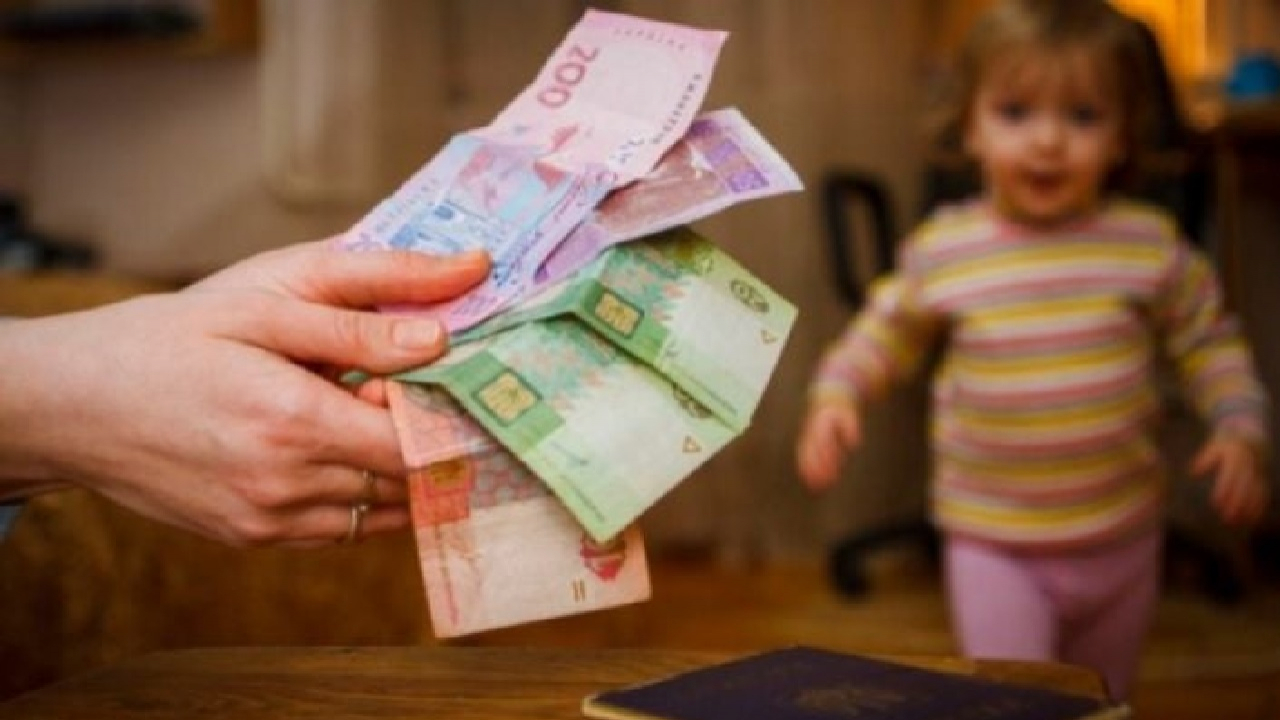 3000 грн на дитину-ВПО: уряд зняв обмеження за доходами та дозволив виплати &laquo;заднім числом&raquo;. Як отримати виплати мелітопольцям у Запоріжжі
