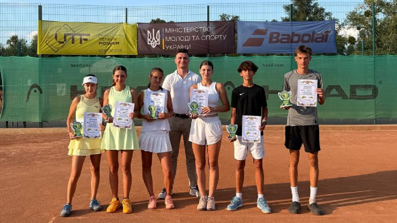 Мелітопольська тенісистка Анастасія Черкун – бронзова призерка чемпіонату України!
