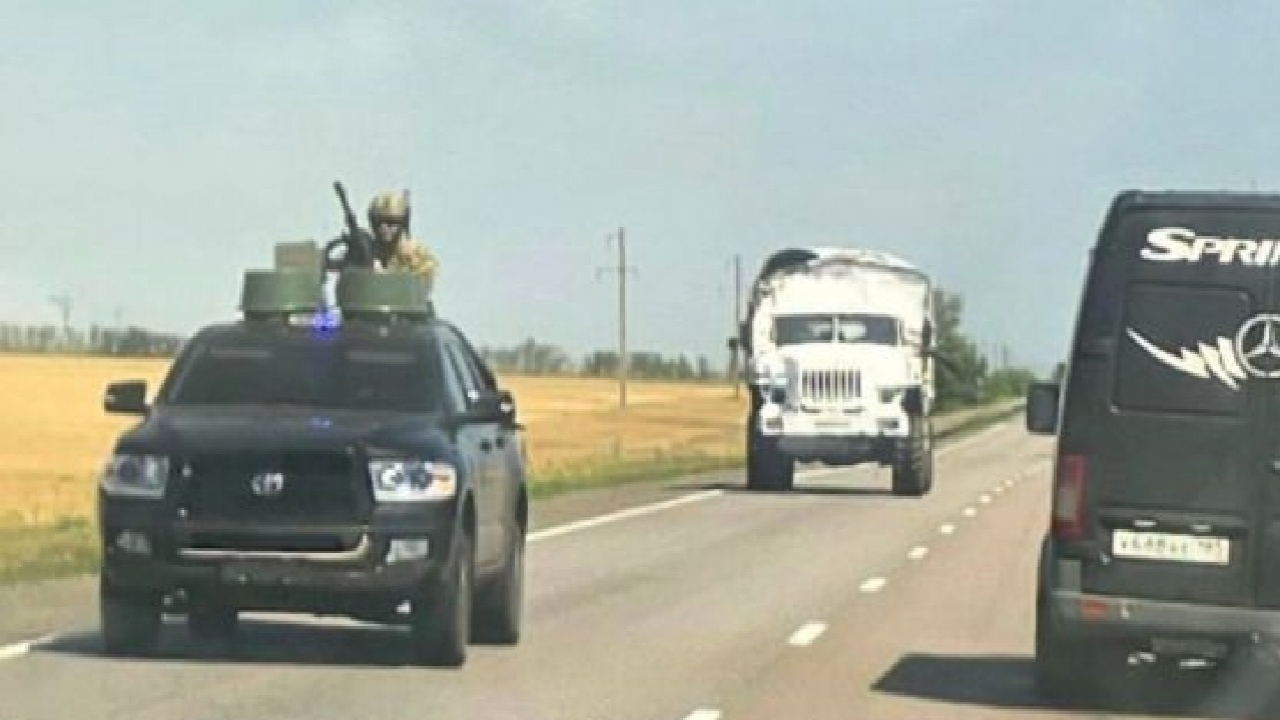 &laquo;Мобільних вогневих груп більше, ніж машин&raquo;: зет-воєнкор показав, на що перетворилася траса через Мелітополь