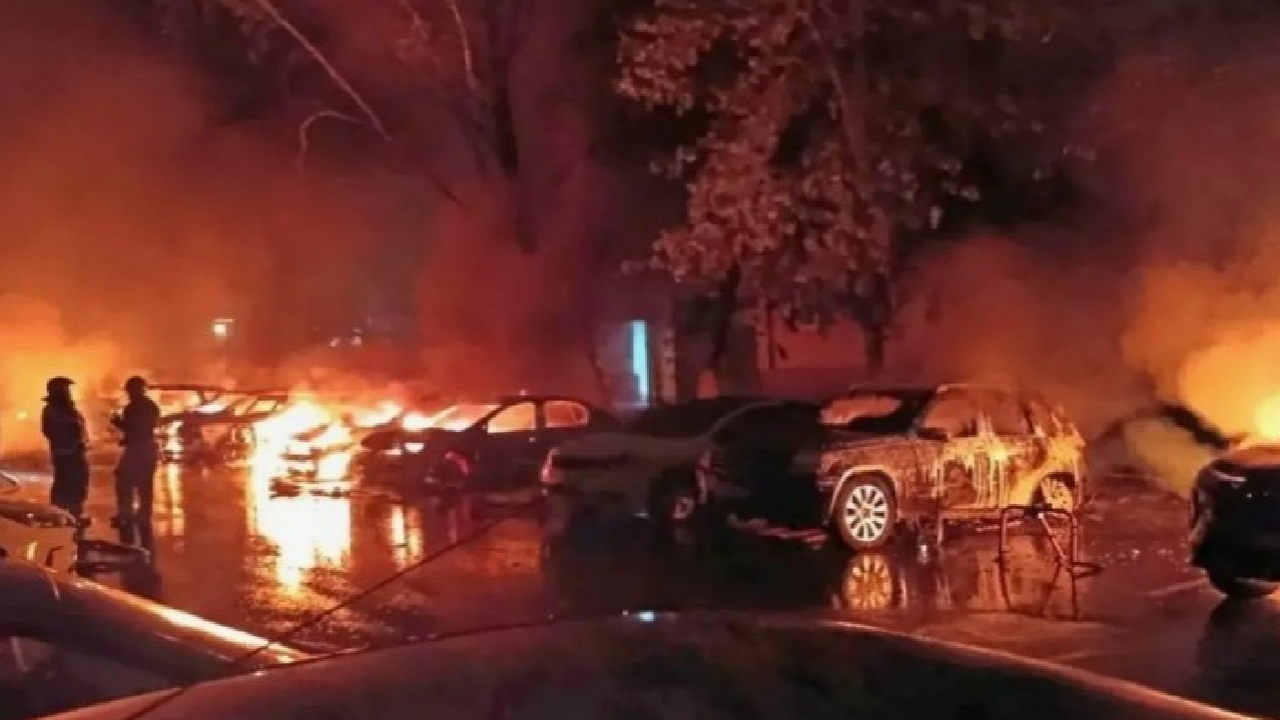 Мешканець Мелітополя випадково підпалив АЗС і 20 автомобілів у Ростові